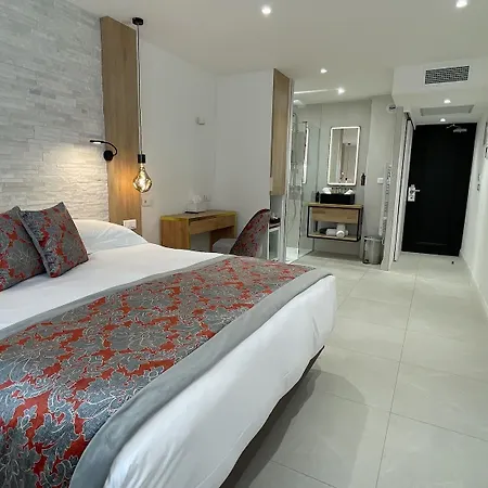 Le Confidentiel & Hotell Saint-Raphaël
