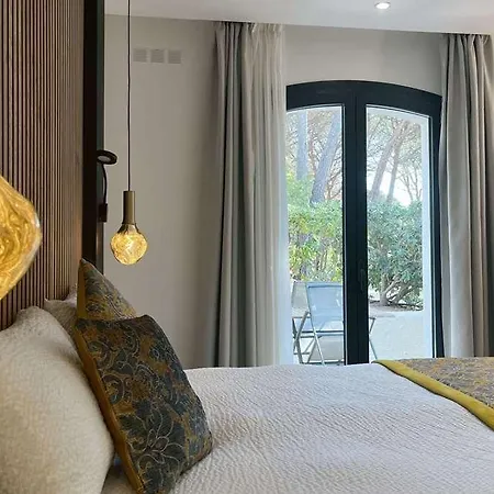 Le Confidentiel & 4* Saint-Raphaël