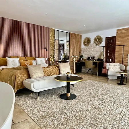 Hotel Le Confidentiel &