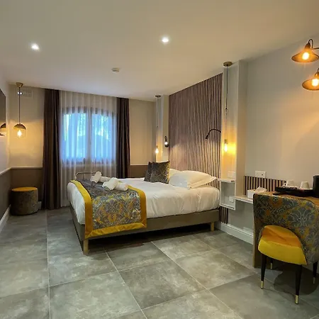 Le Confidentiel 4* Saint-Raphaël
