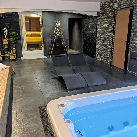 Le Confidentiel & 4* Saint-Raphaël