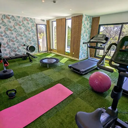 Le Confidentiel & 4* Saint-Raphaël