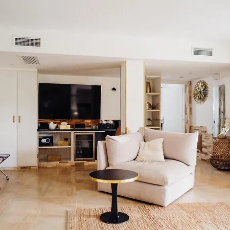 호텔 Le Confidentiel & 4*