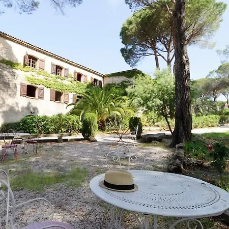 Hotel Le Confidentiel & 4*