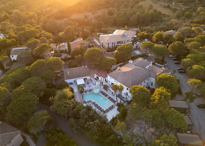 Le Confidentiel Hôtel&spa Hotel 4*